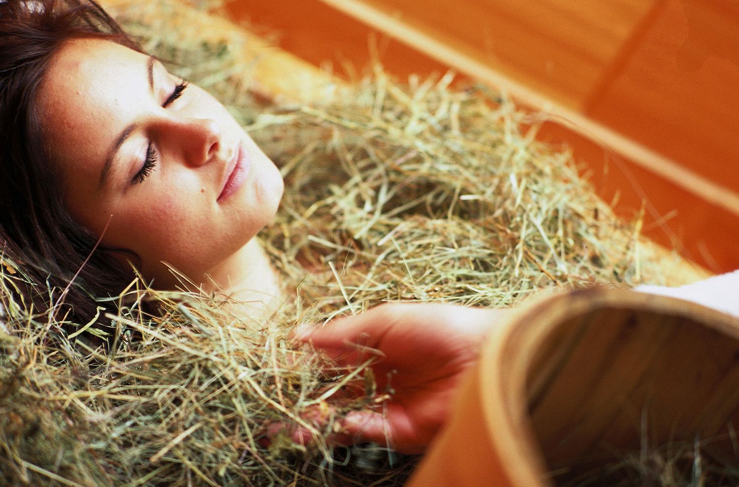 Hay bath at Kirchwieserhof